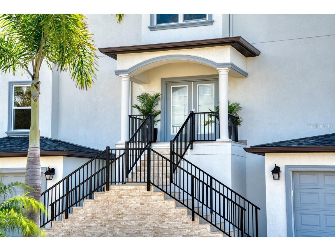 16112 4th Street E Redington Beach FL 33708 U8229196 image1