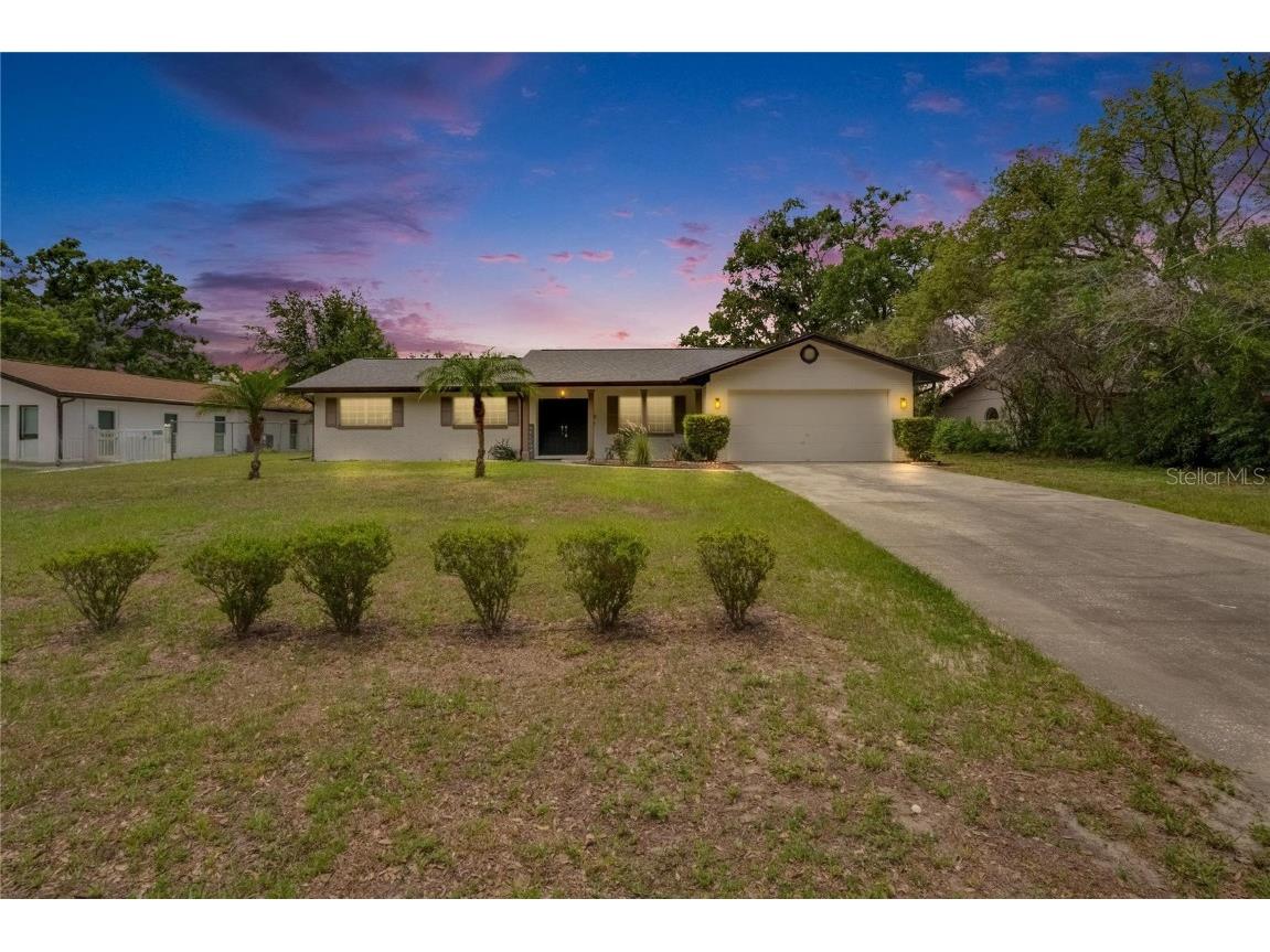 16112 N 15th Street Lutz FL 33549 TB8389462 image1