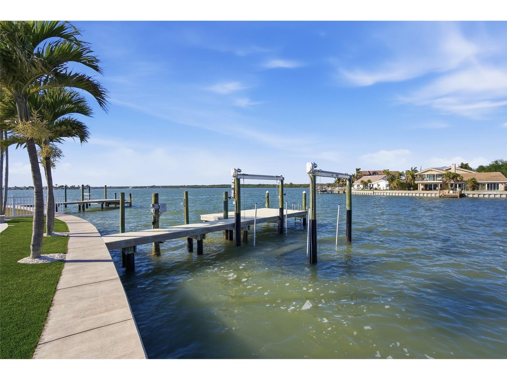 16113 5th Street E Redington Beach FL 33708 - BOCA CIEGA BAY TB8490844 image46