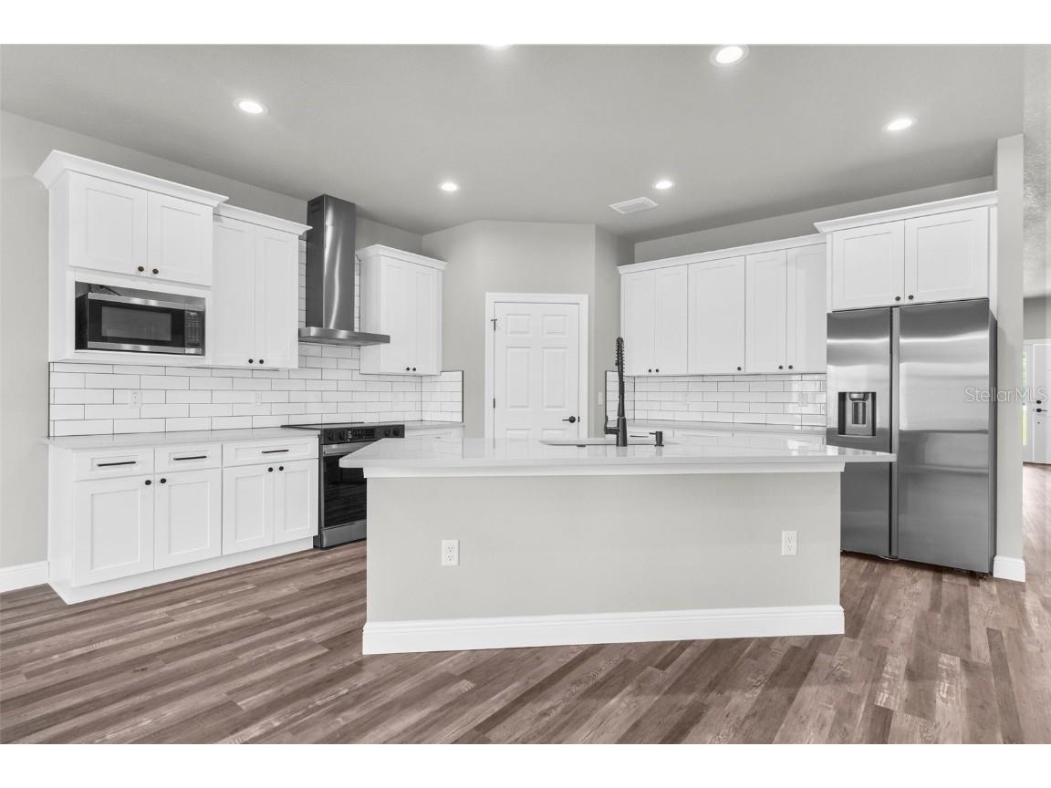 16113 Penn State Road Weeki Wachee FL 34614 W7877114 image3