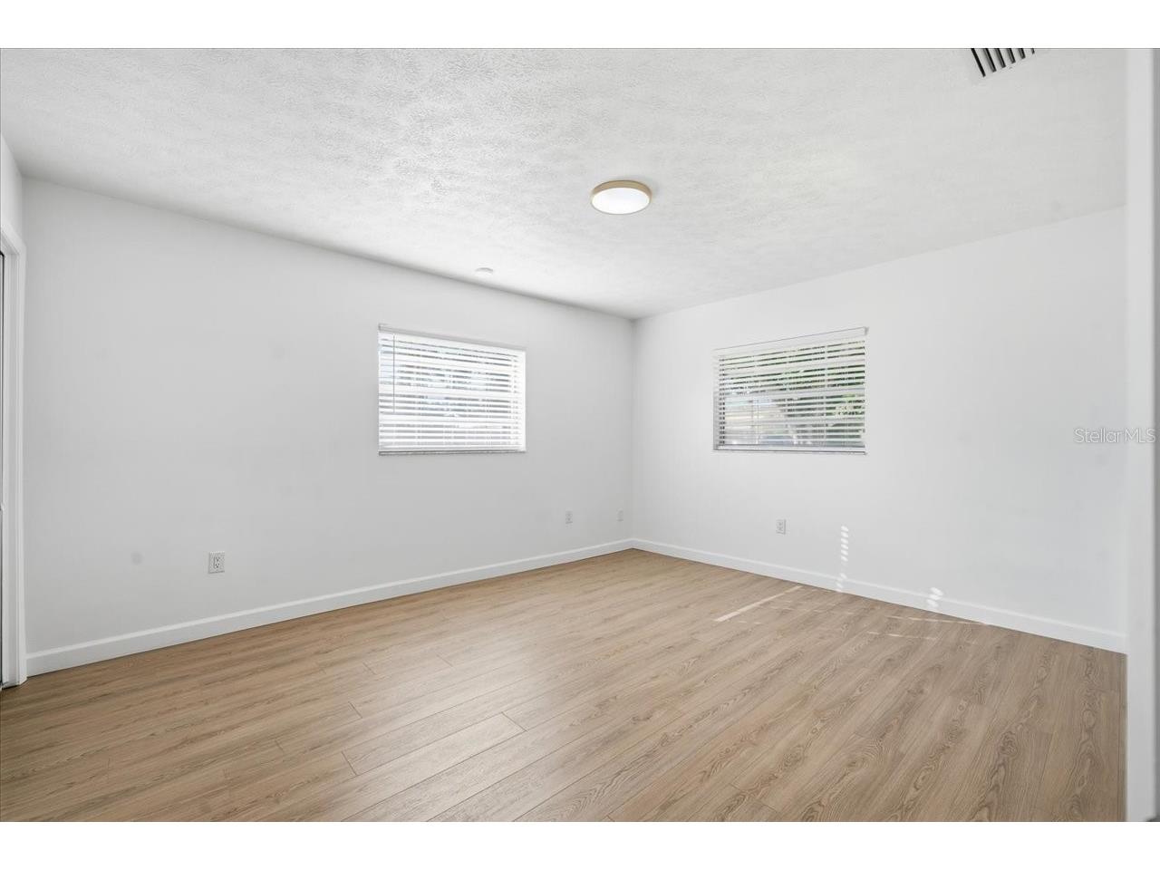 16113 Tampa Street Lutz FL 33548 TB8475347 image35