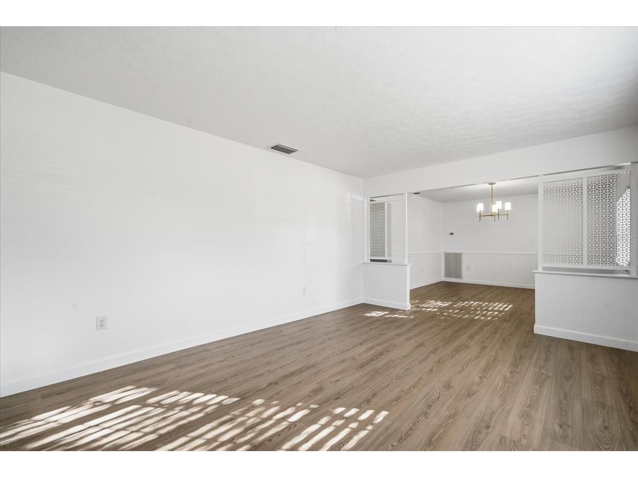 16113 Tampa Street Lutz FL 33548 TB8475347 image6