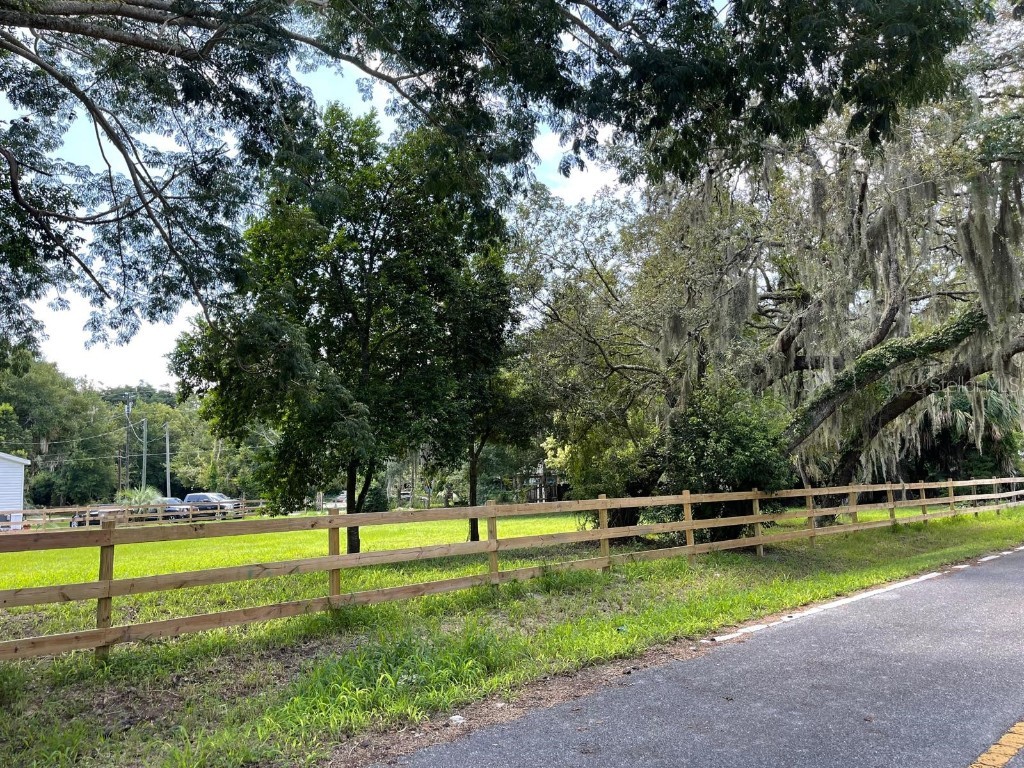 16115 Eustis Place Umatilla FL 32784 O6218465 image1