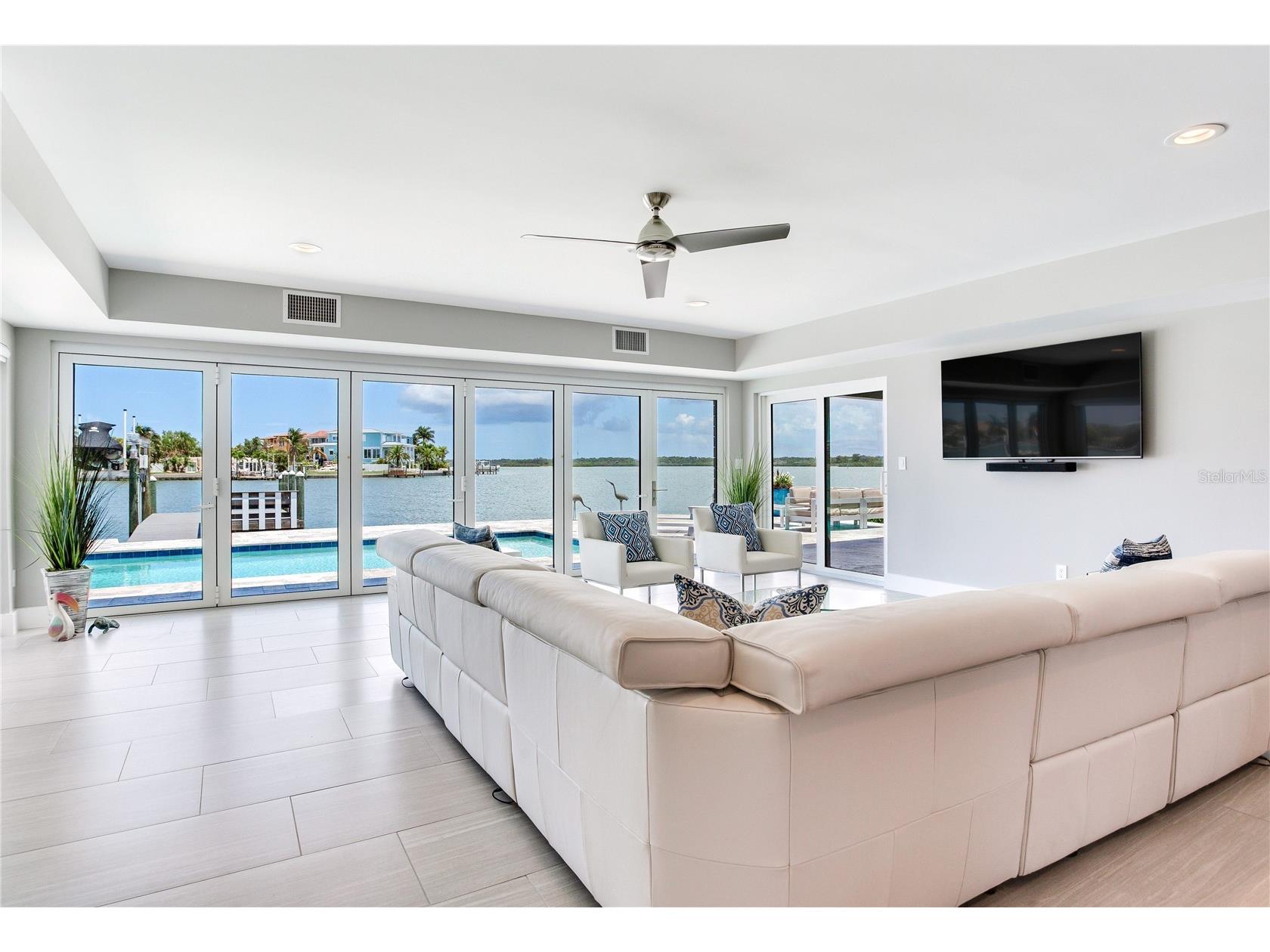 16117 4th Street E Redington Beach FL 33708 TB8528250 image15