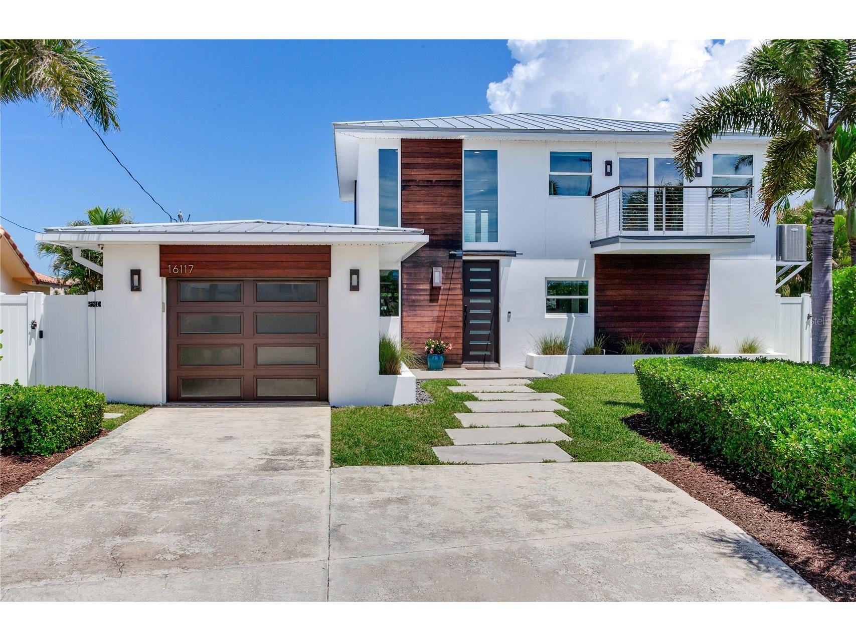 16117 4th Street E Redington Beach FL 33708 TB8528250 image2