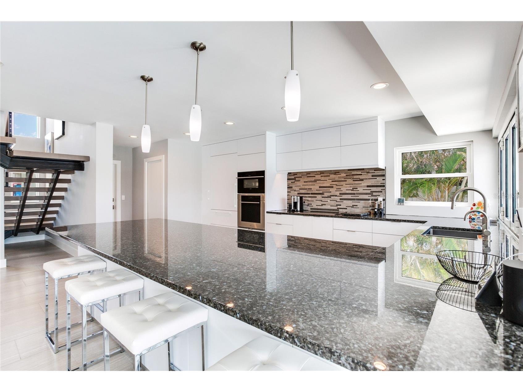 16117 4th Street E Redington Beach FL 33708 TB8528250 image32