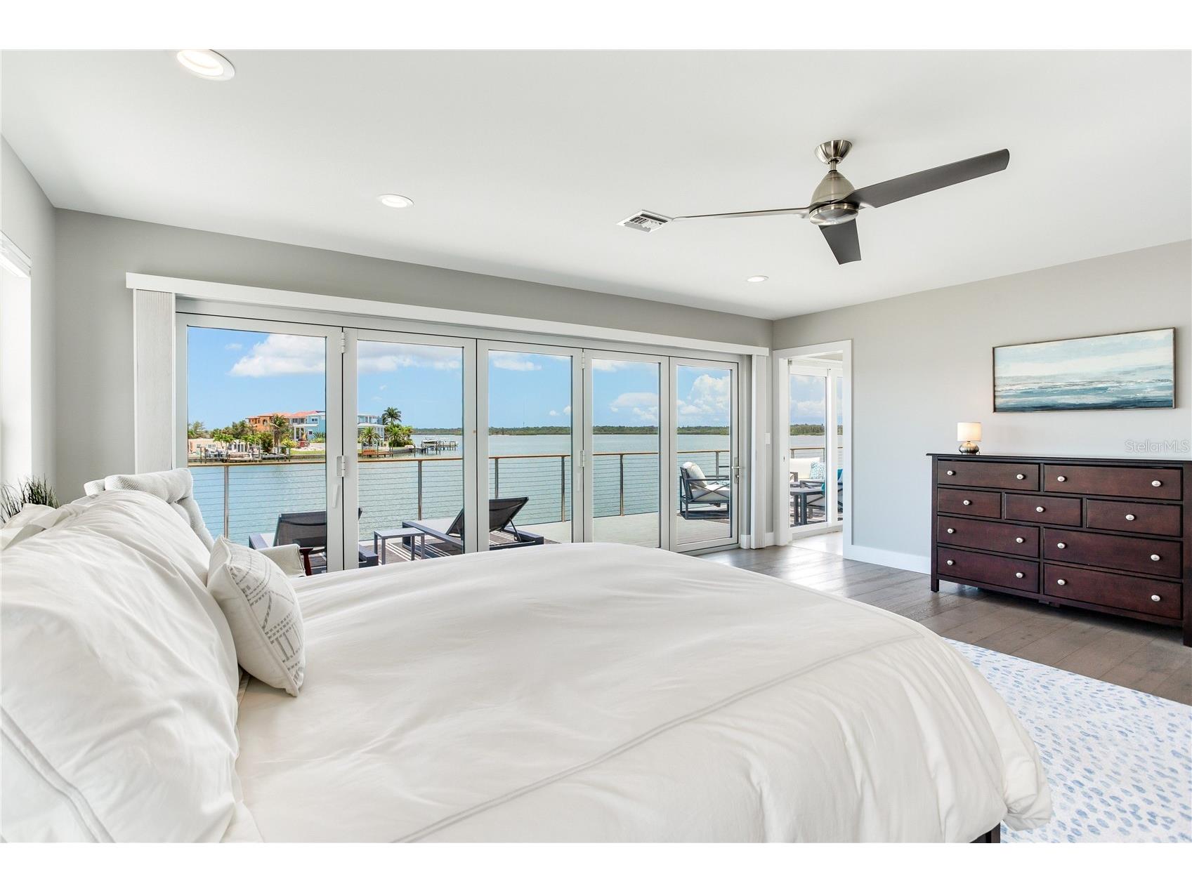 16117 4th Street E Redington Beach FL 33708 TB8528250 image41