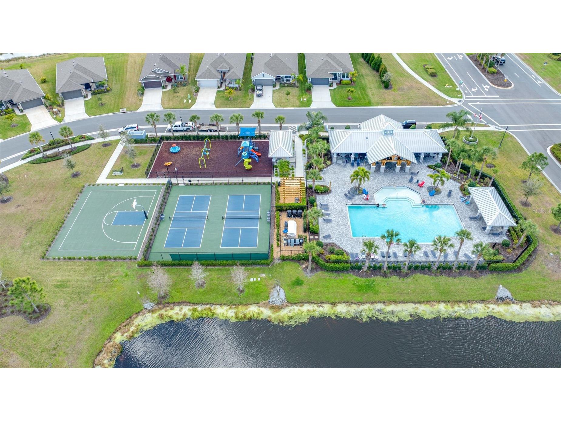 16117 67th Court E Parrish FL 34219 A4684896 image56