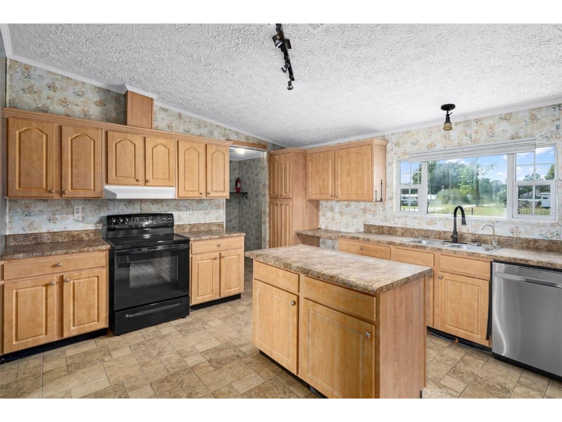 16119 Naples Street Brooksville FL 34604 A4668350 image13