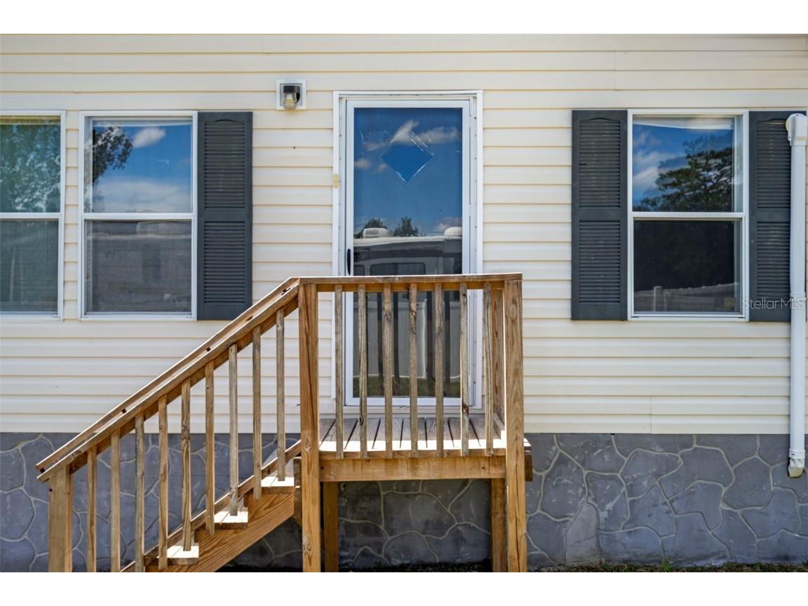 16119 Naples Street Brooksville FL 34604 A4668350 image3