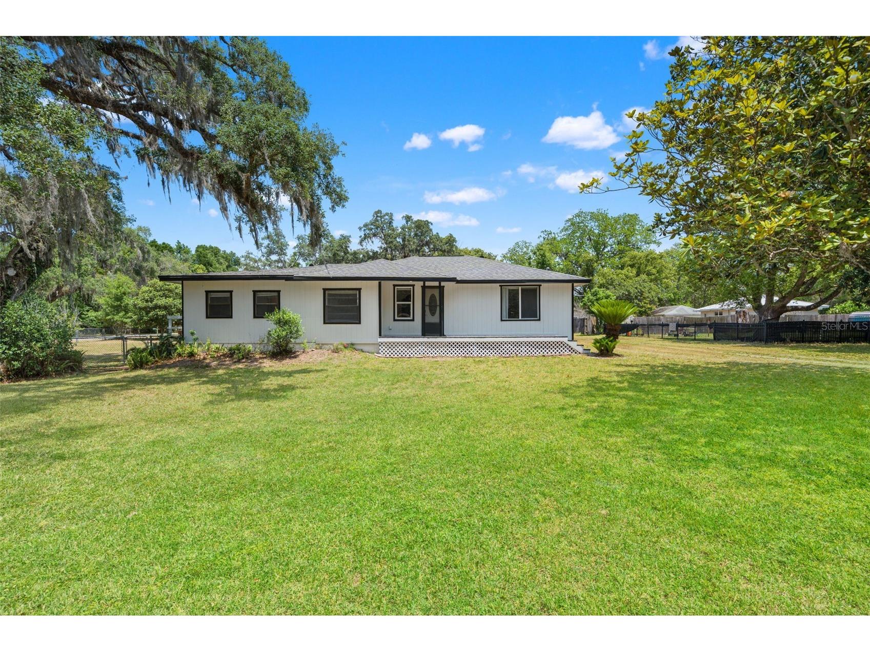 16119 Wilson Boulevard Brooksville FL 34604 W7885906 image1