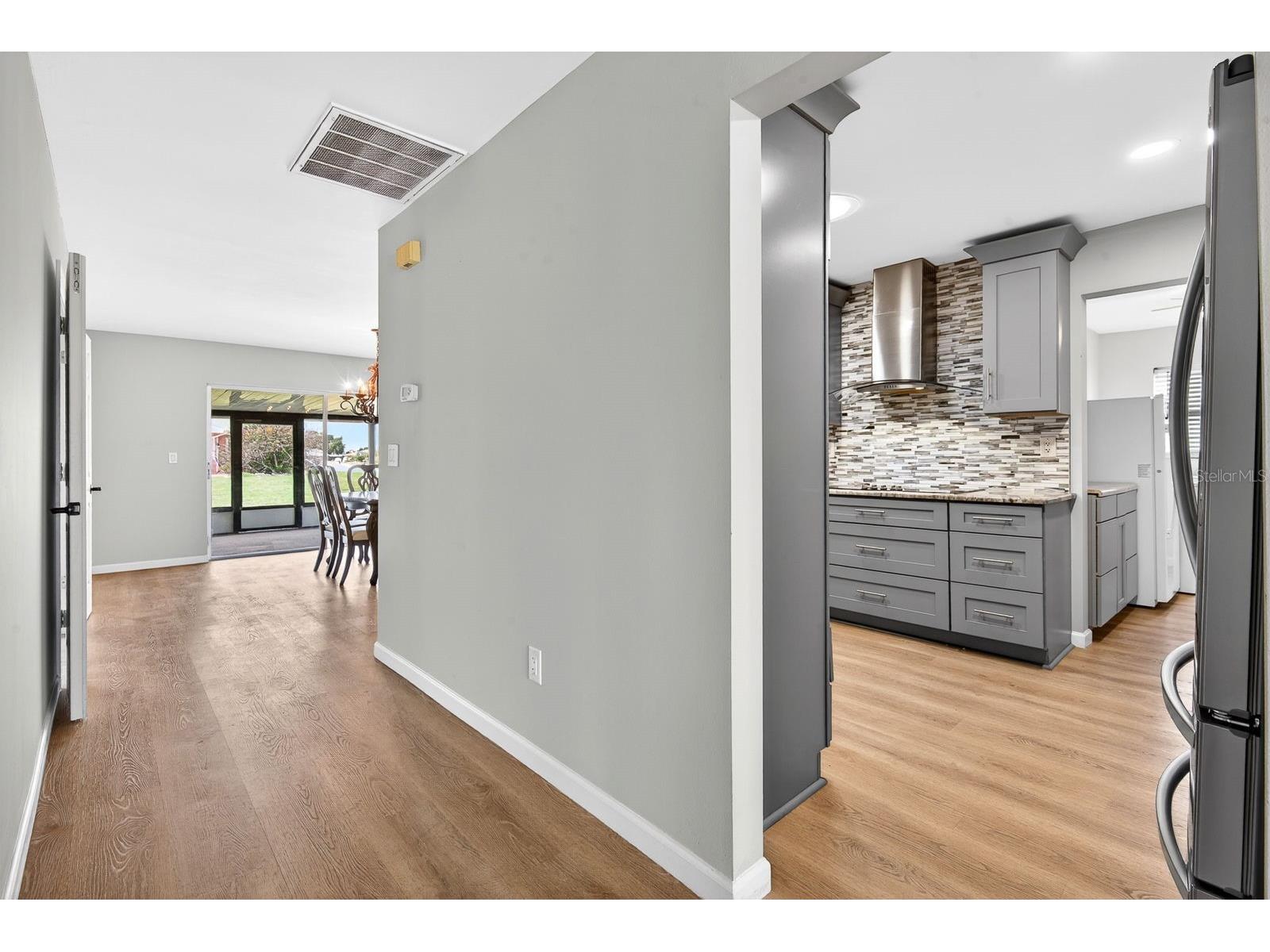 1612 Bentwood Drive Sun City Center FL 33573 A4694898 image10
