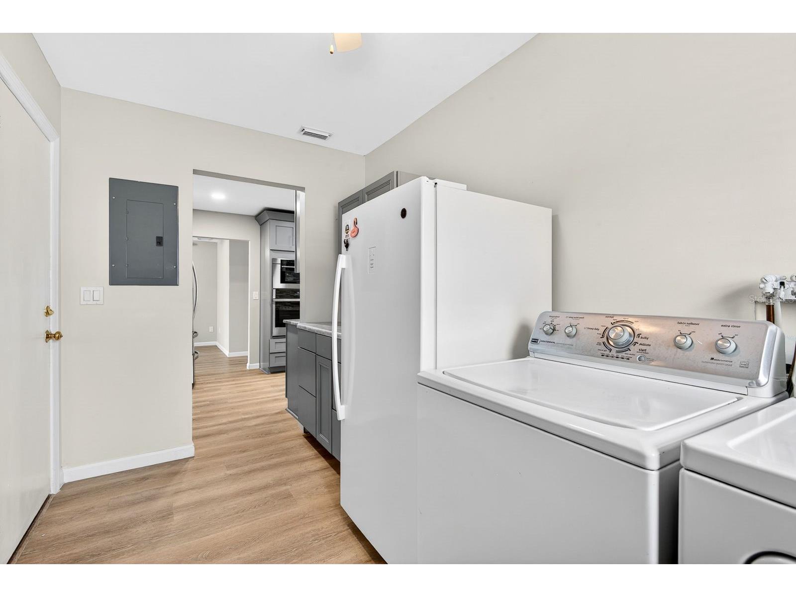 1612 Bentwood Drive Sun City Center FL 33573 A4694898 image18