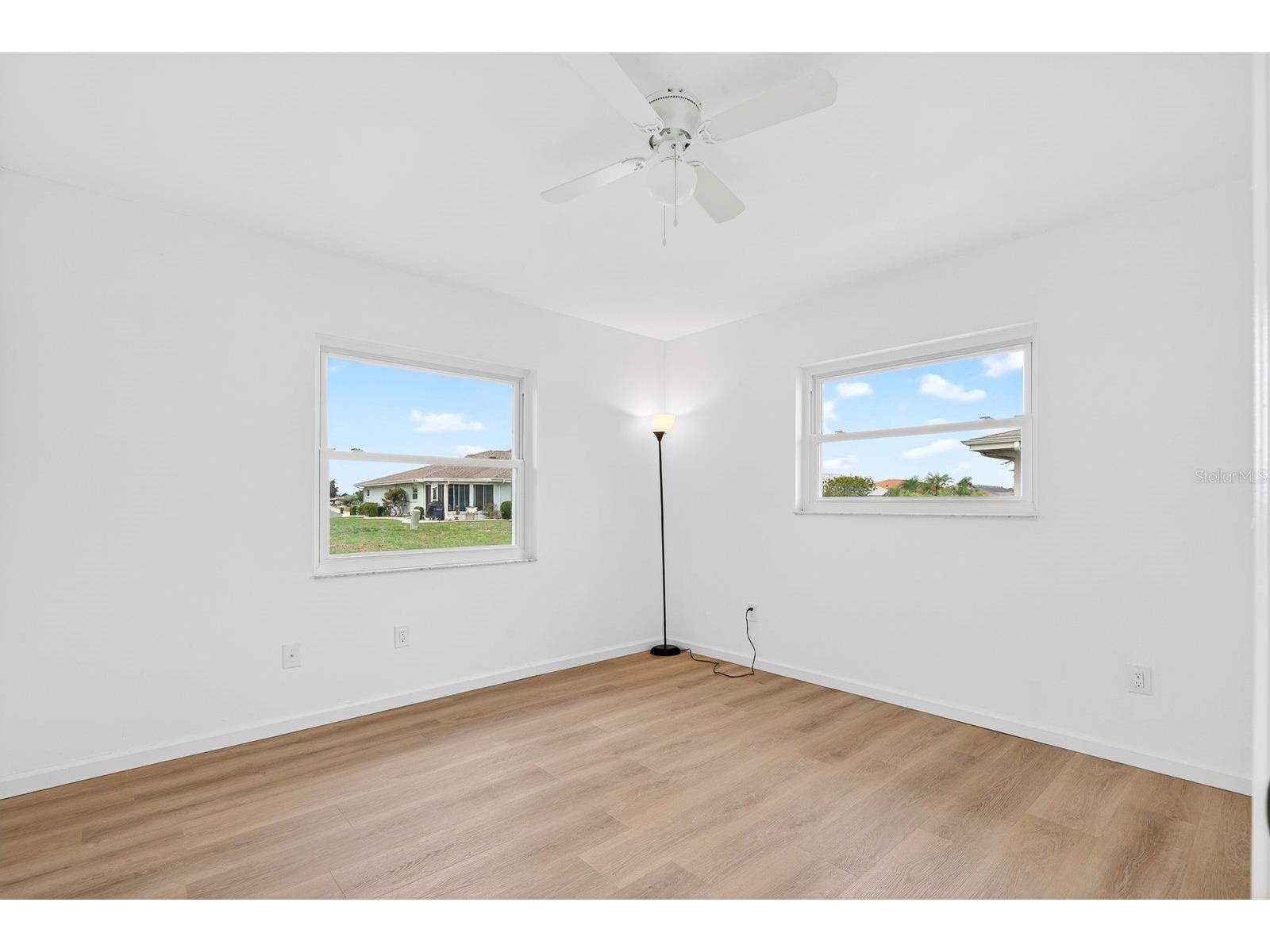 1612 Bentwood Drive Sun City Center FL 33573 A4694898 image32