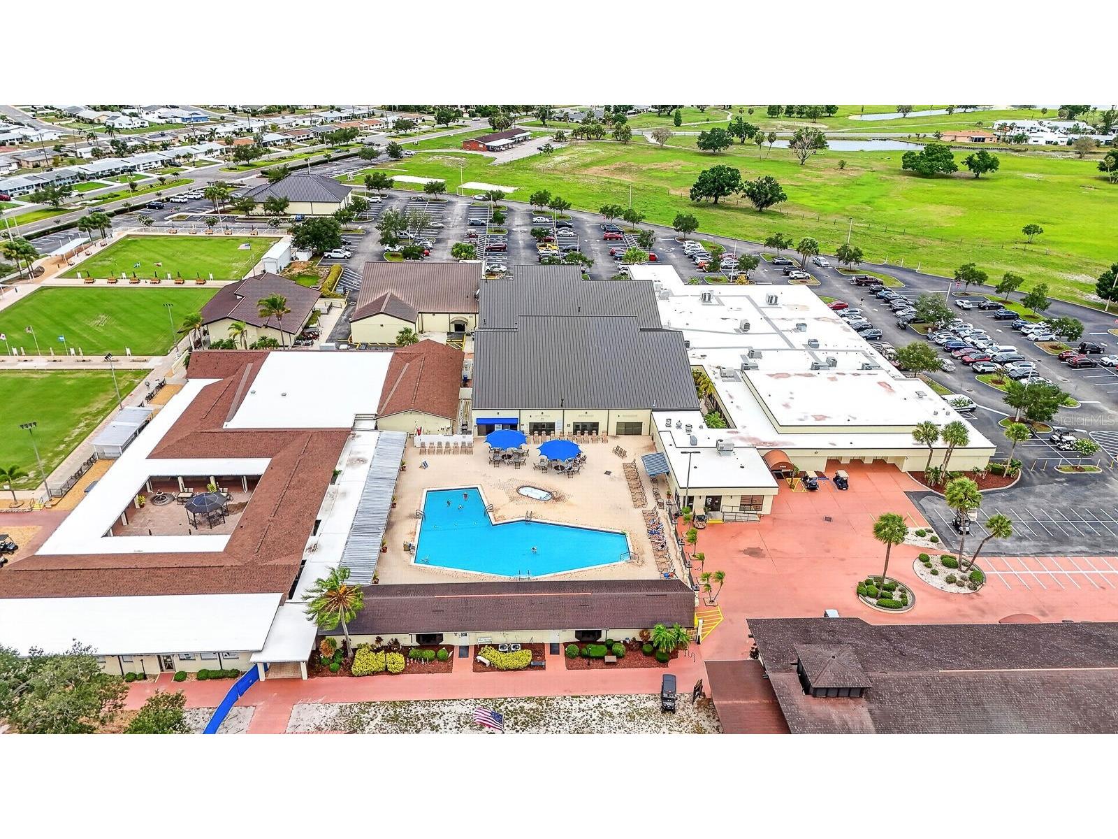 1612 Bentwood Drive Sun City Center FL 33573 A4694898 image38