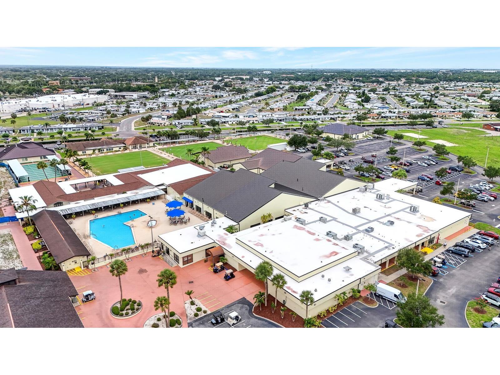 1612 Bentwood Drive Sun City Center FL 33573 A4694898 image40