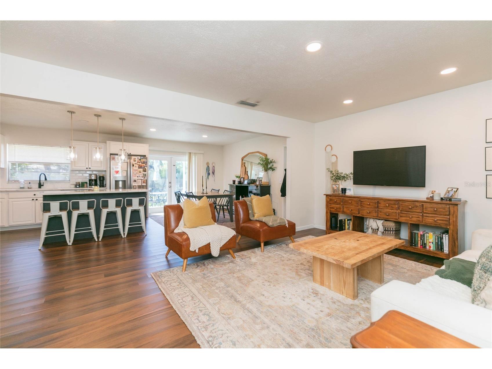 1612 Berkshire Drive Brandon FL 33511 TB8501207 image2