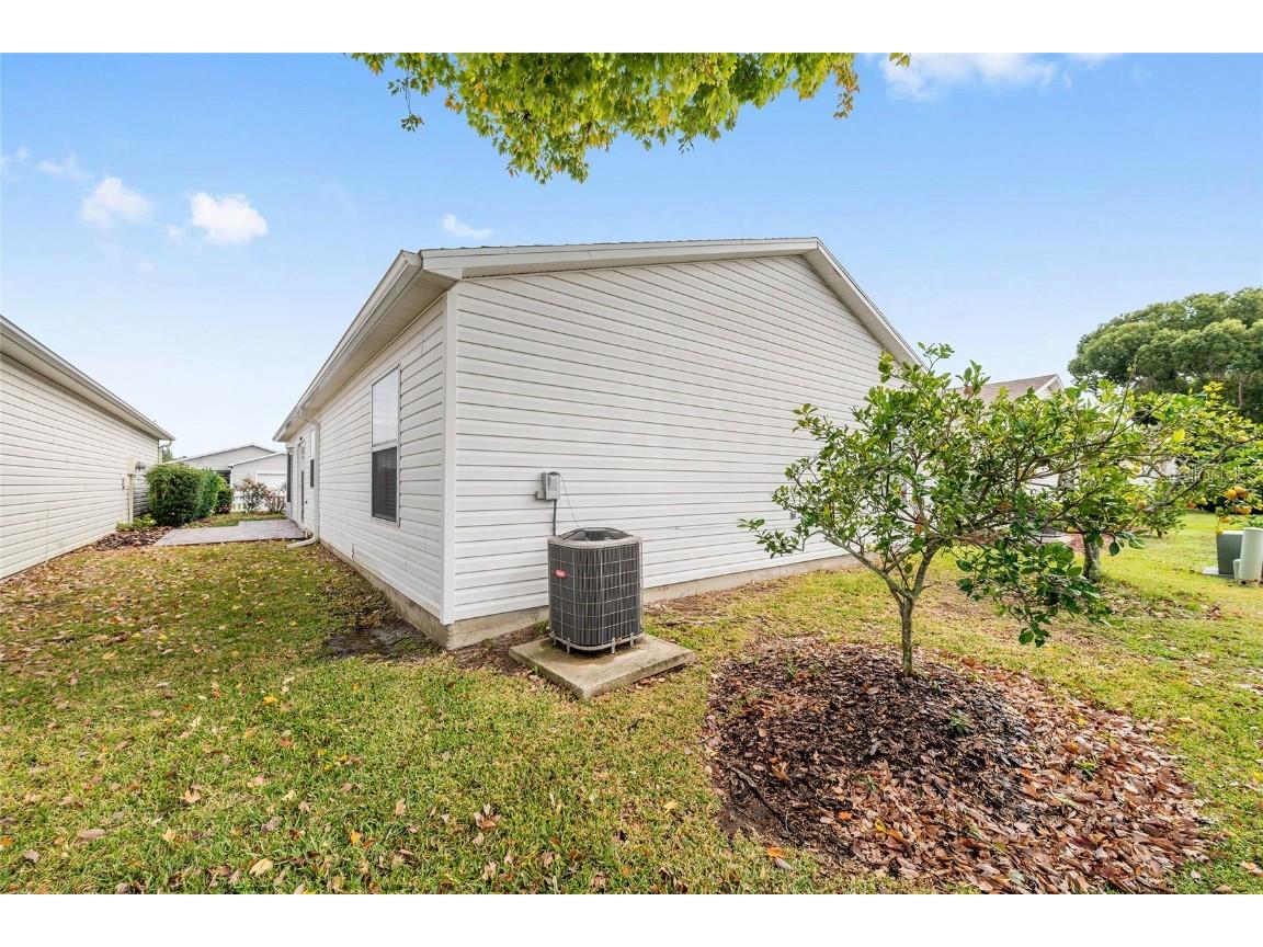 1612 Campos Drive The Villages FL 32162 OM714446 image29