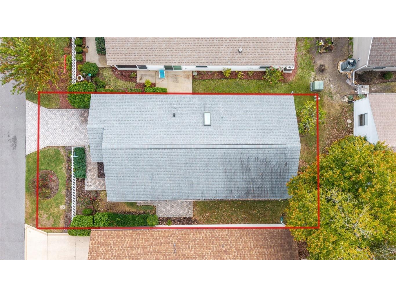 1612 Campos Drive The Villages FL 32162 OM714446 image39