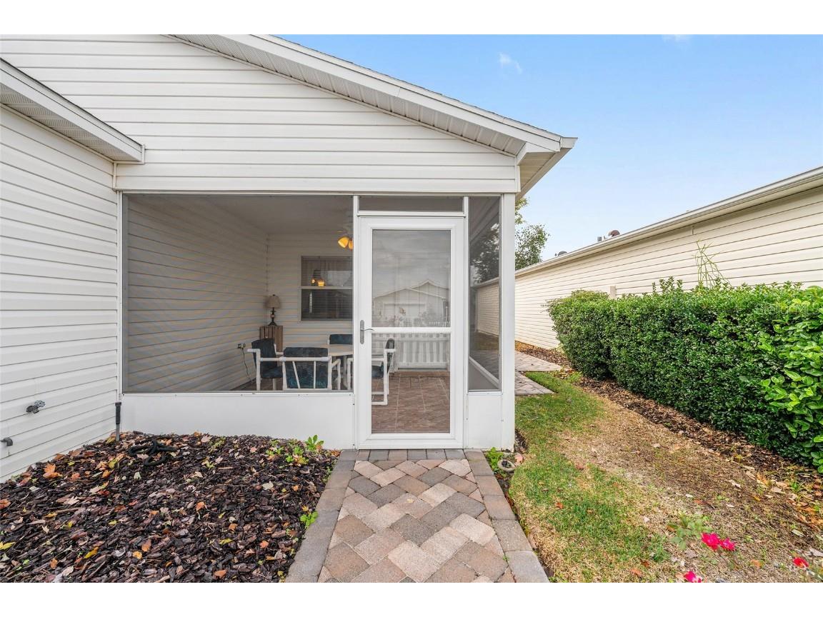 1612 Campos Drive The Villages FL 32162 OM714446 image5