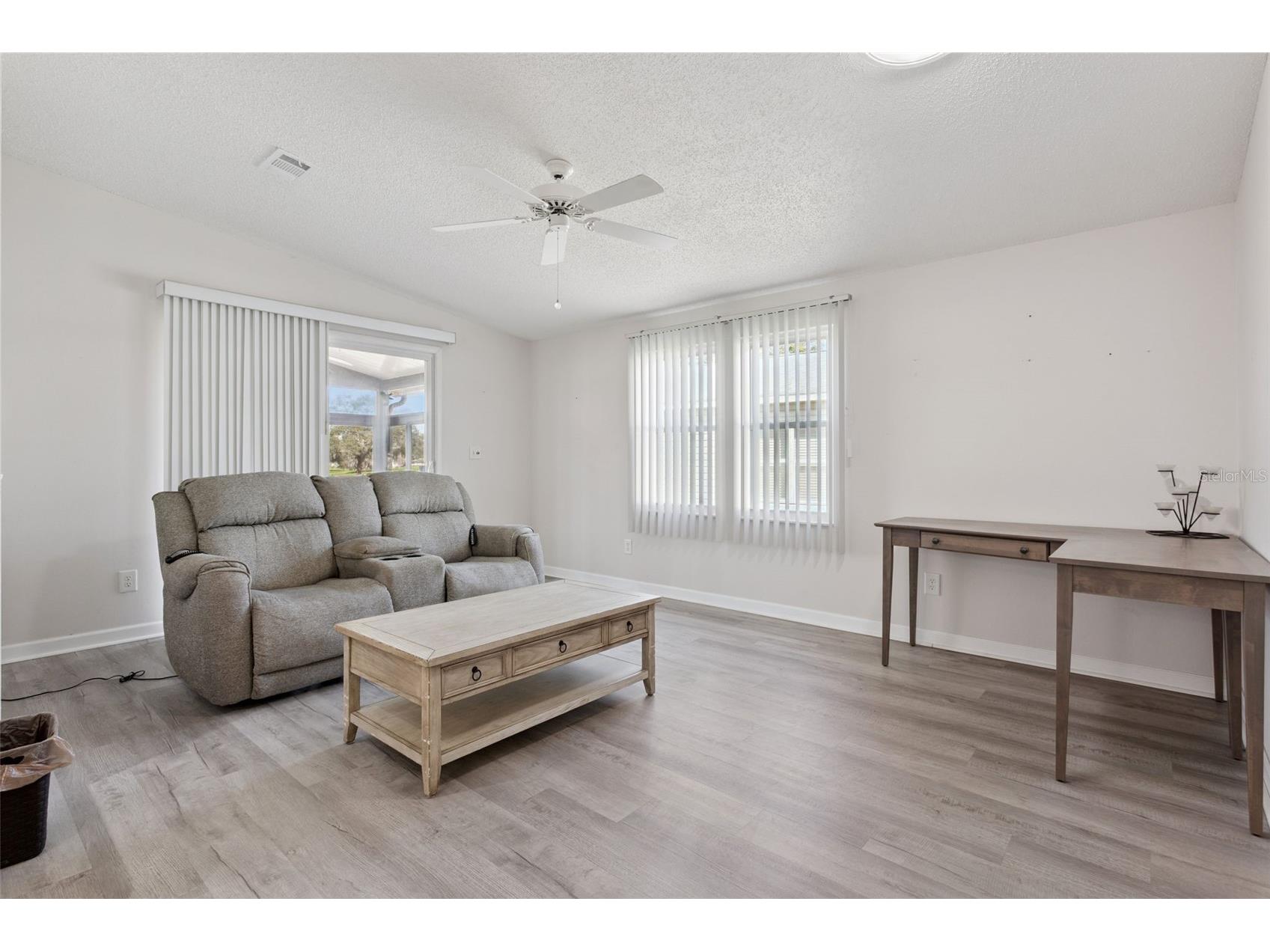 1612 E Schwartz Boulevard Lady Lake FL 32159 O6376526 image3