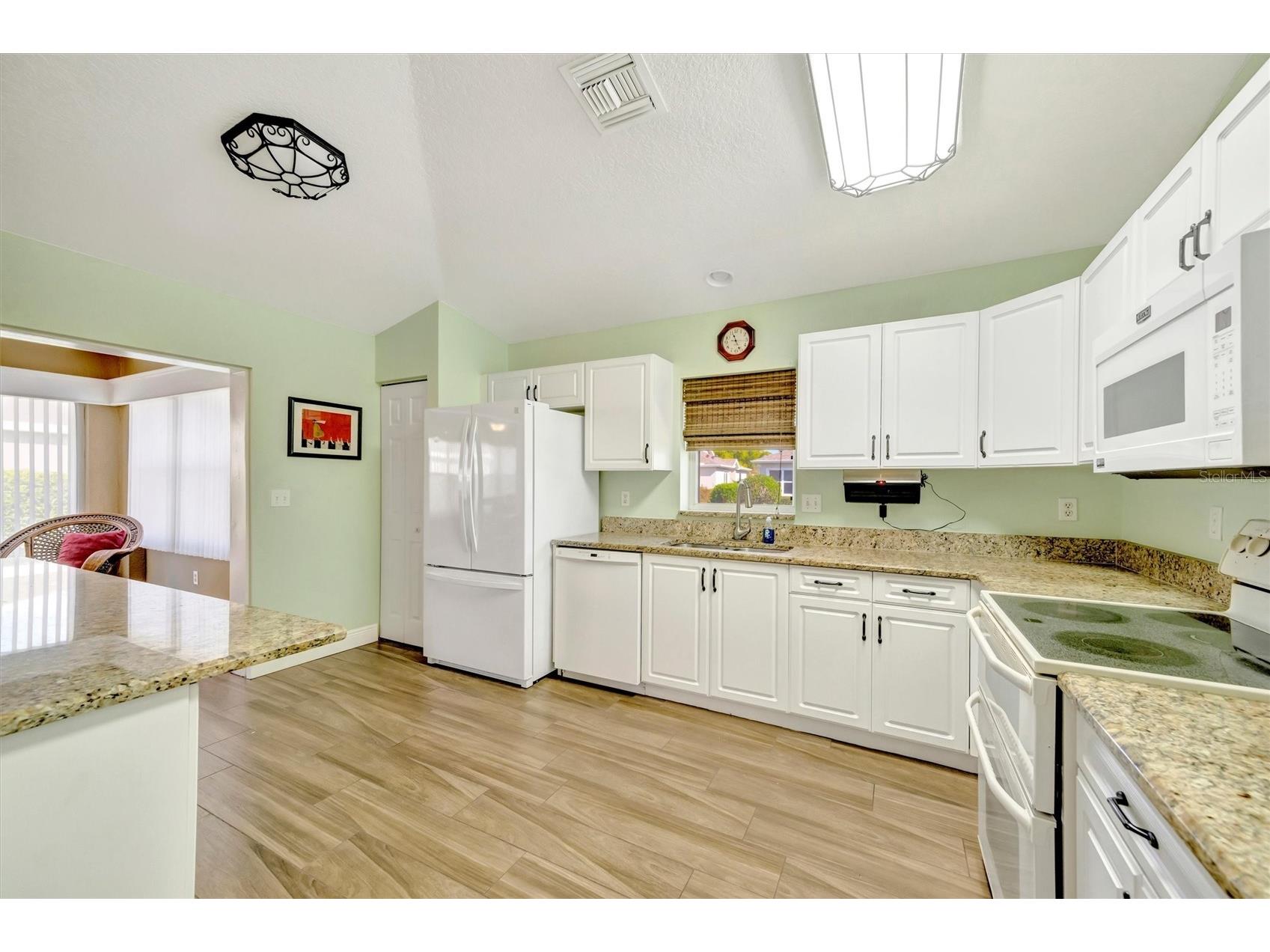 1612 Fairway Oaks Drive Palmetto FL 34221 A4677100 image29