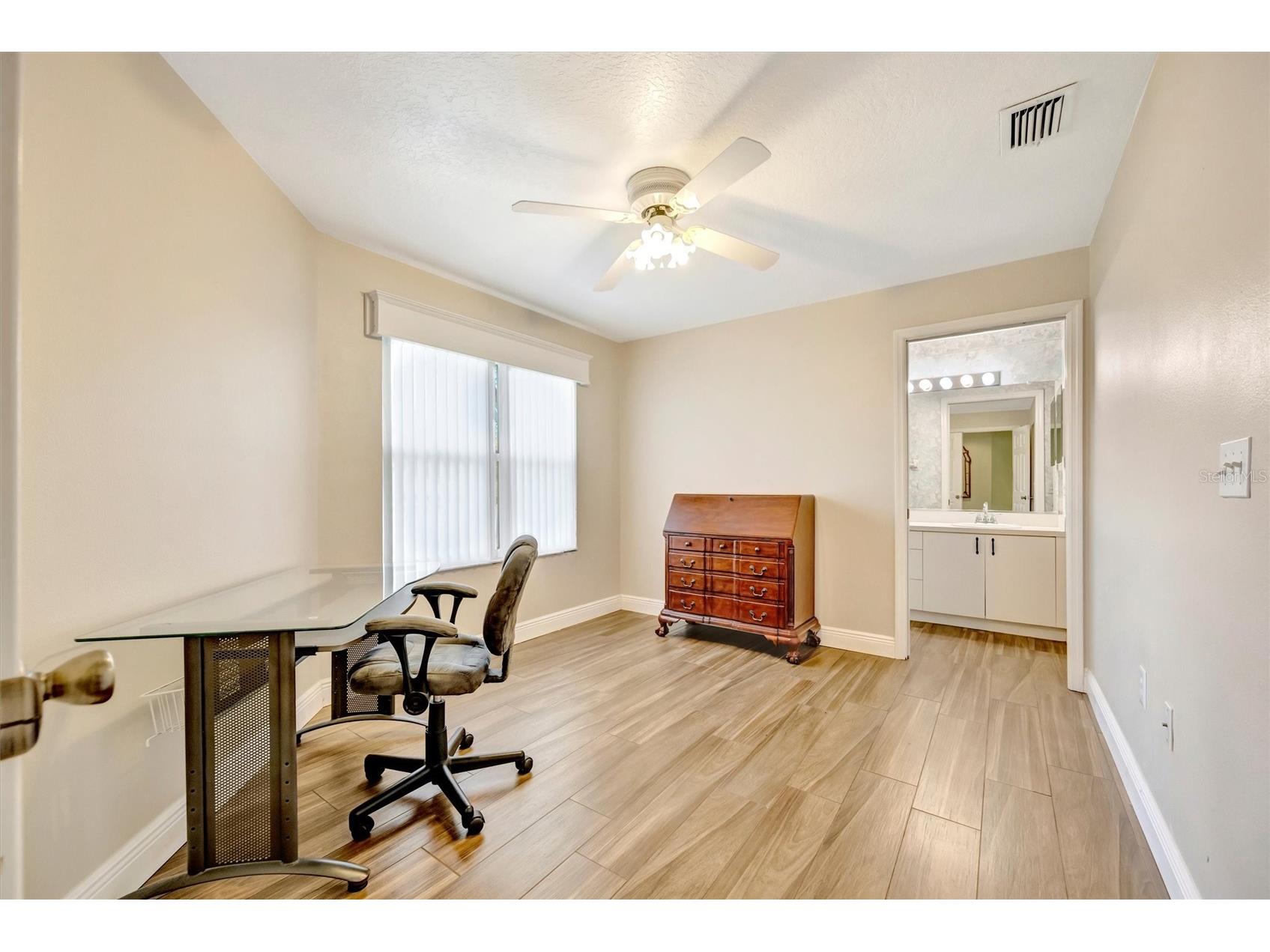 1612 Fairway Oaks Drive Palmetto FL 34221 A4677100 image50