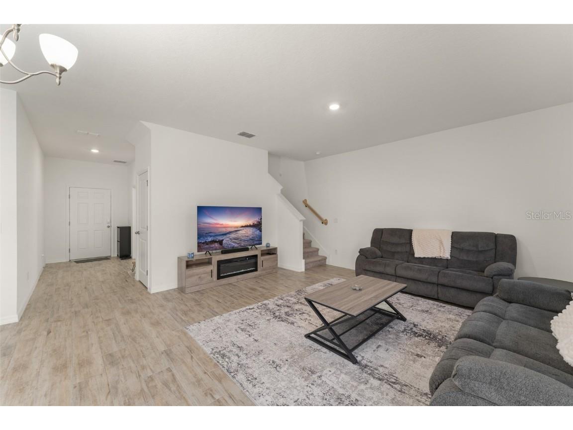 1612 Hill Park Drive Deltona FL 32725 O6346768 image8