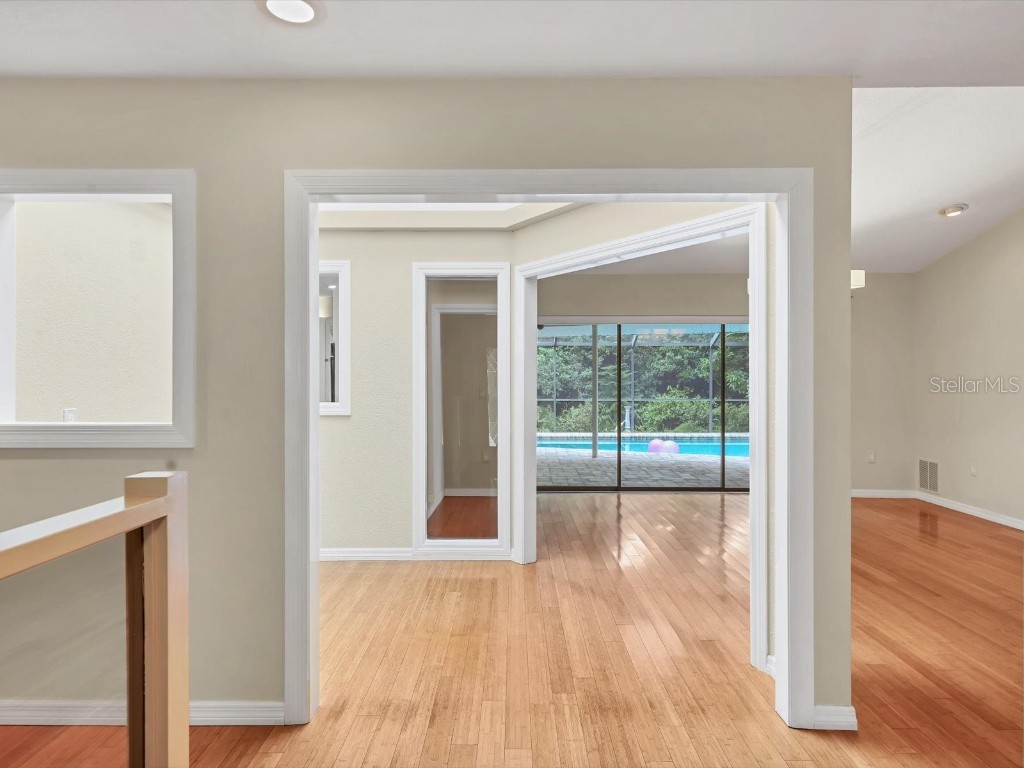 1612 Pine Harrier Circle Sarasota FL 34231 A4663435 image14