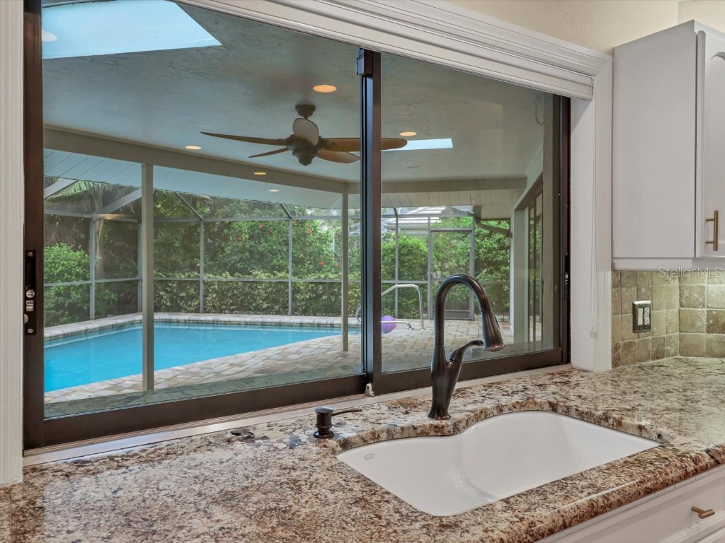 1612 Pine Harrier Circle Sarasota FL 34231 A4663435 image3