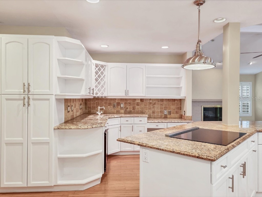 1612 Pine Harrier Circle Sarasota FL 34231 A4663435 image9