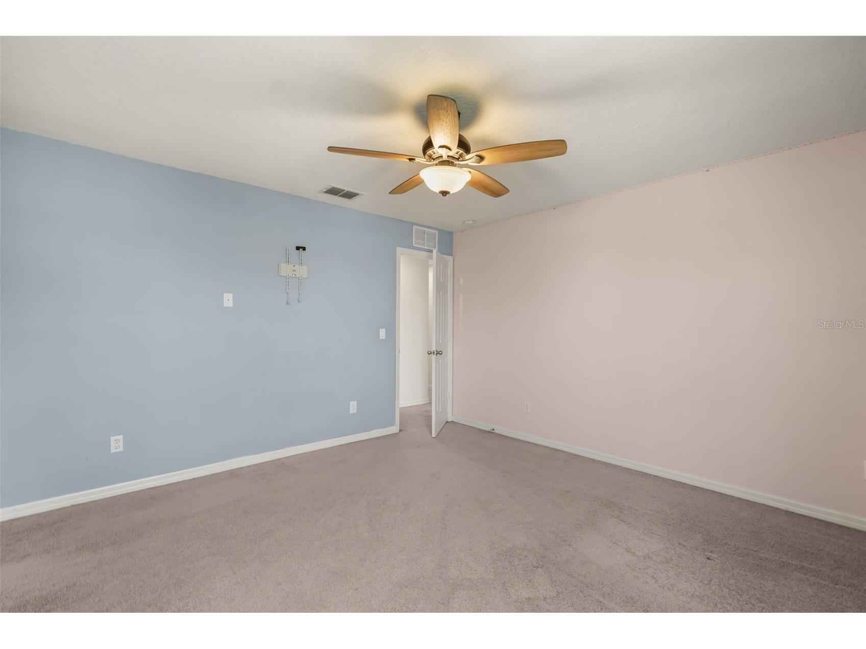 1612 Pine Marsh Loop Saint Cloud FL 34771 P4939289 image18