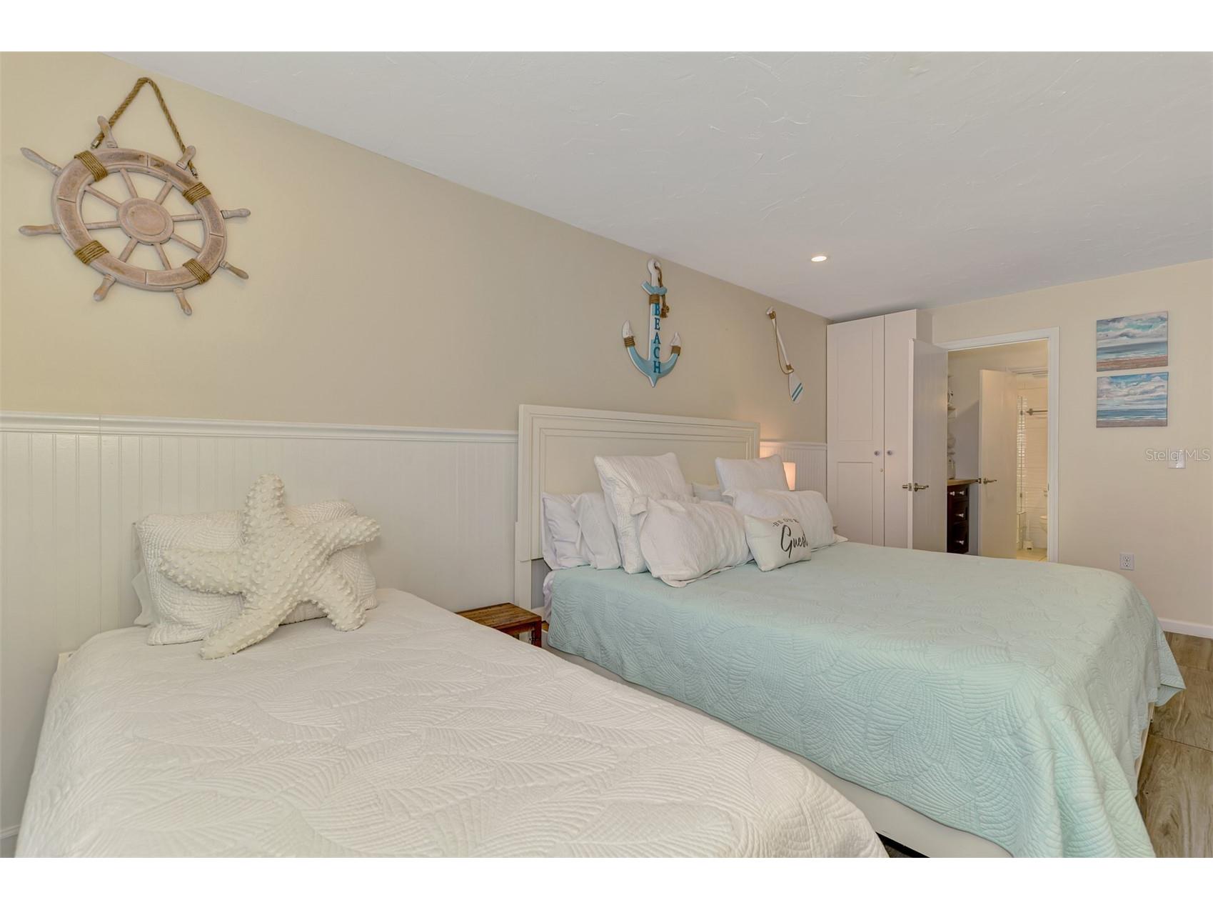 1612 Stickney Point Road #1612-1 Sarasota FL 34231 A4688336 image22