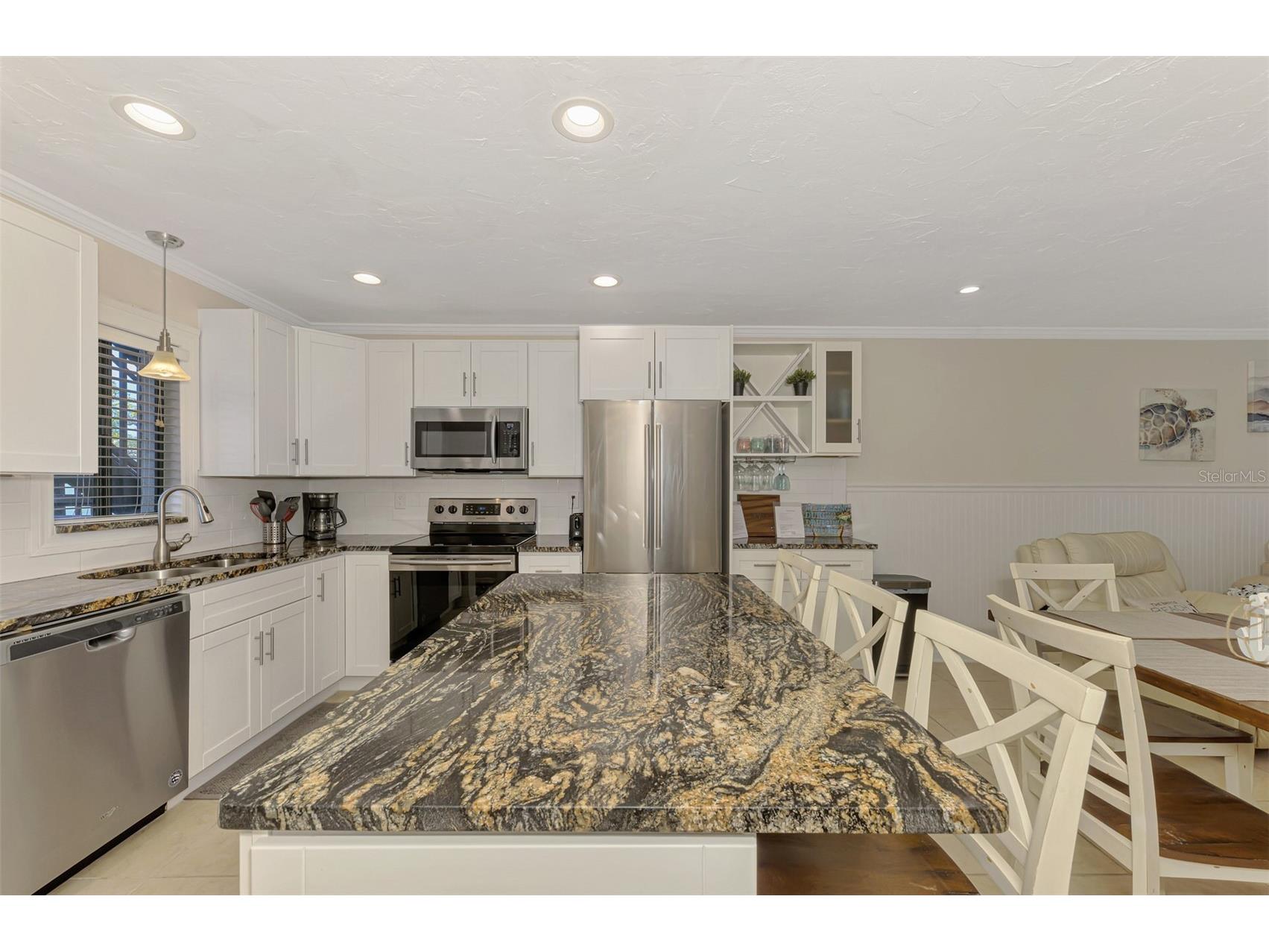 1612 Stickney Point Road #1612-1 Sarasota FL 34231 A4688336 image8