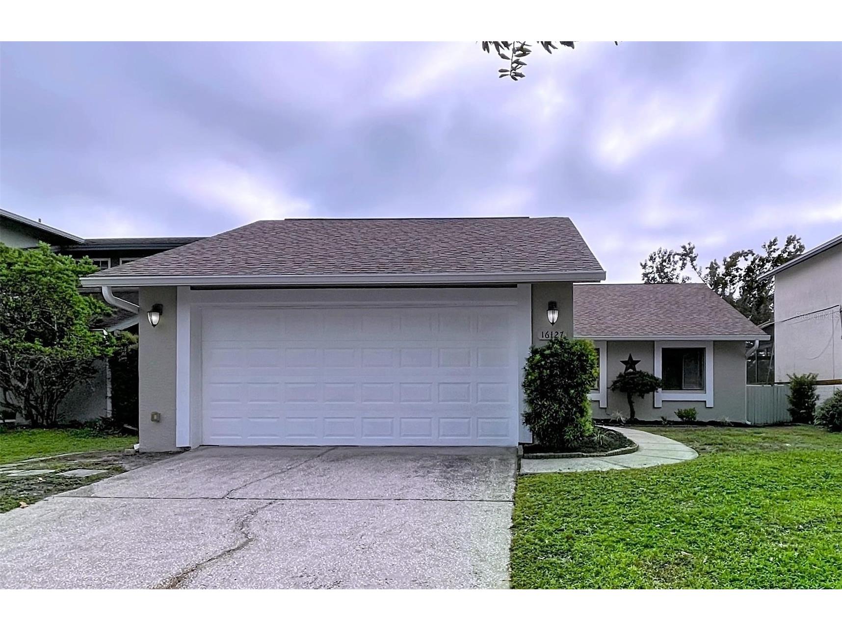 16127 Gardendale Drive Tampa FL 33624 TB8433709 image1