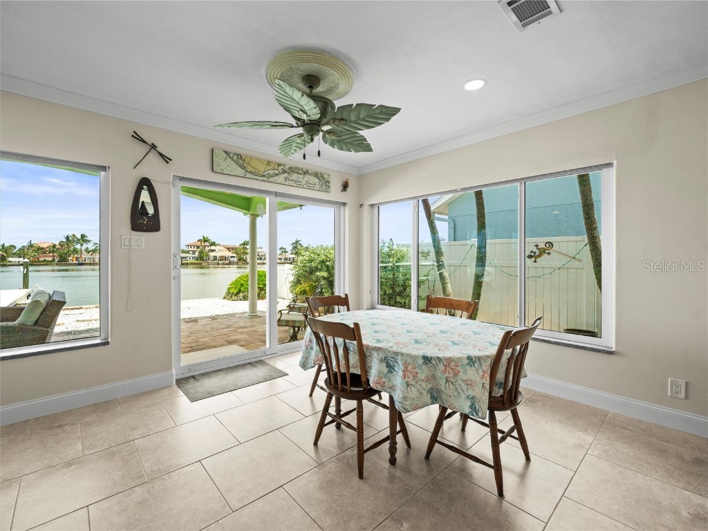 16129 4th Street E Redington Beach FL 33708 TB8452580 image19