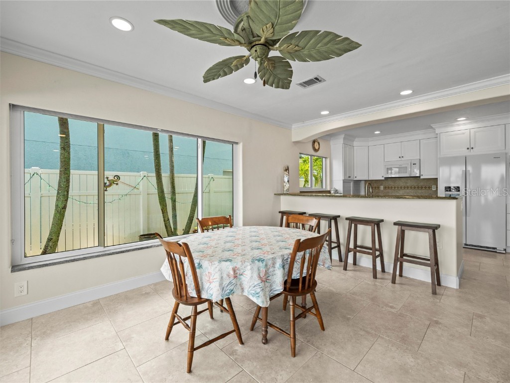 16129 4th Street E Redington Beach FL 33708 TB8452580 image20