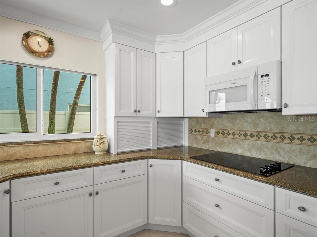 16129 4th Street E Redington Beach FL 33708 TB8452580 image25