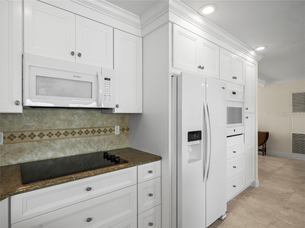 16129 4th Street E Redington Beach FL 33708 TB8452580 image26