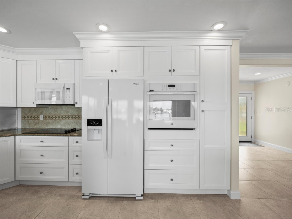 16129 4th Street E Redington Beach FL 33708 TB8452580 image27