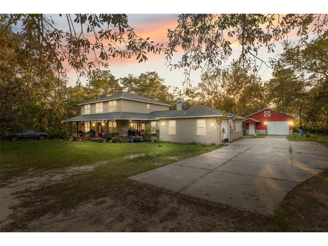 16129 Magnolia Warbler Road Weeki Wachee FL 34614 TB8310937 image1