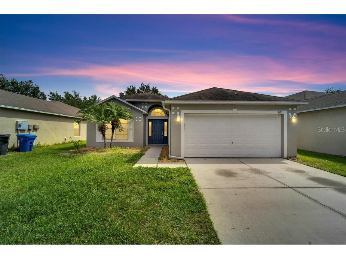 1613 Alhambra Crest Drive Ruskin FL 33570 TB8344065 image1