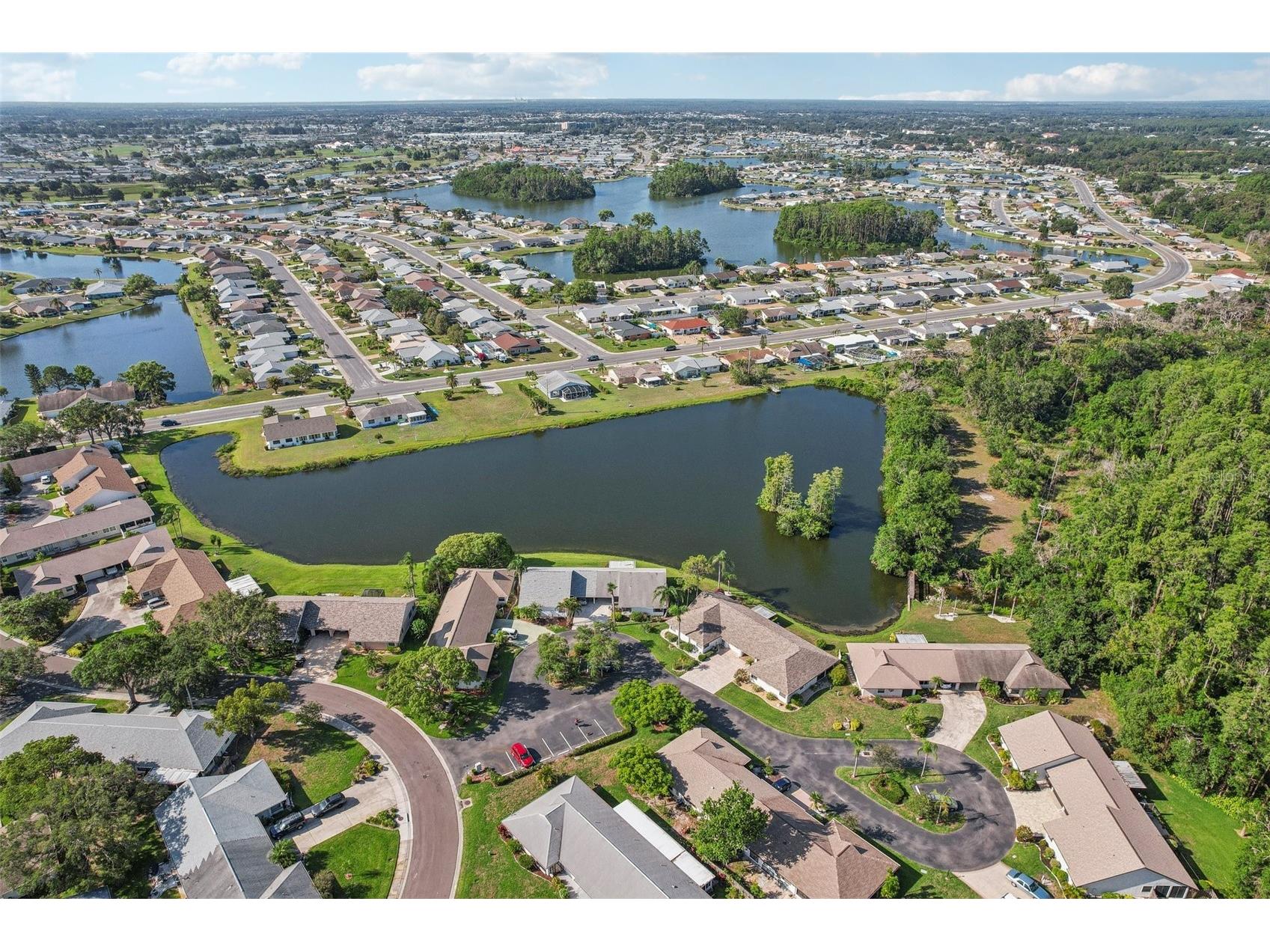 1613 Comfy Court Sun City Center FL 33573 TB8518779 image32