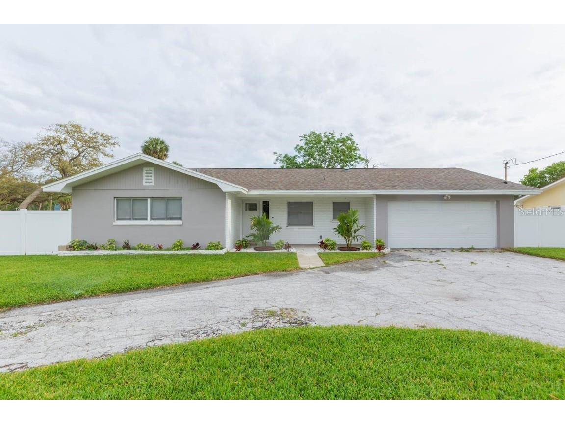 1613 Druid Road E Clearwater FL 33756 TB8346687 image1