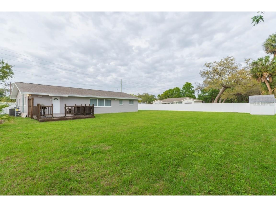 1613 Druid Road E Clearwater FL 33756 TB8346687 image45