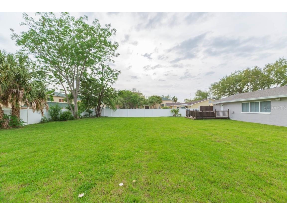 1613 Druid Road E Clearwater FL 33756 TB8346687 image46