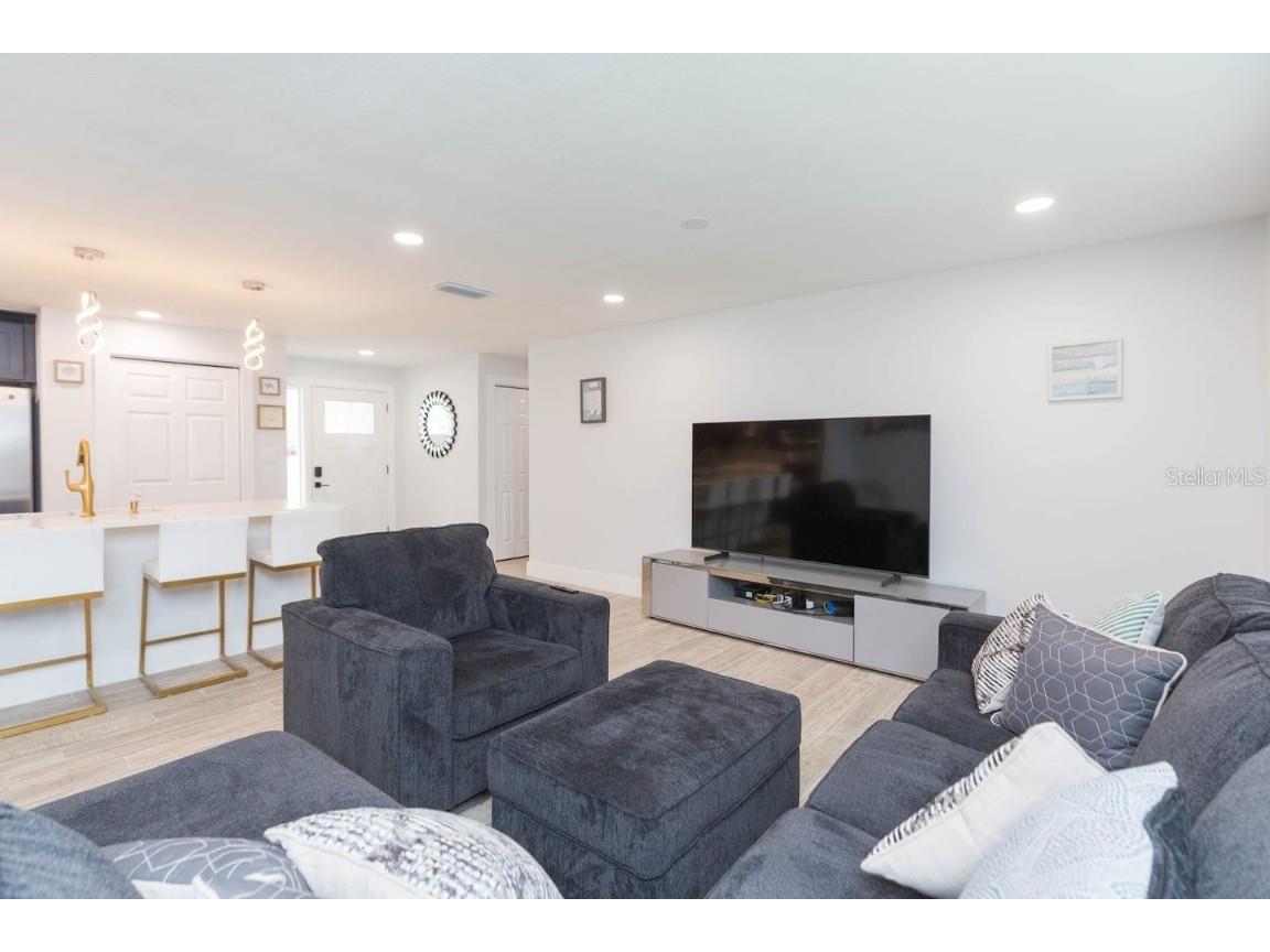 1613 Druid Road E Clearwater FL 33756 TB8346687 image6