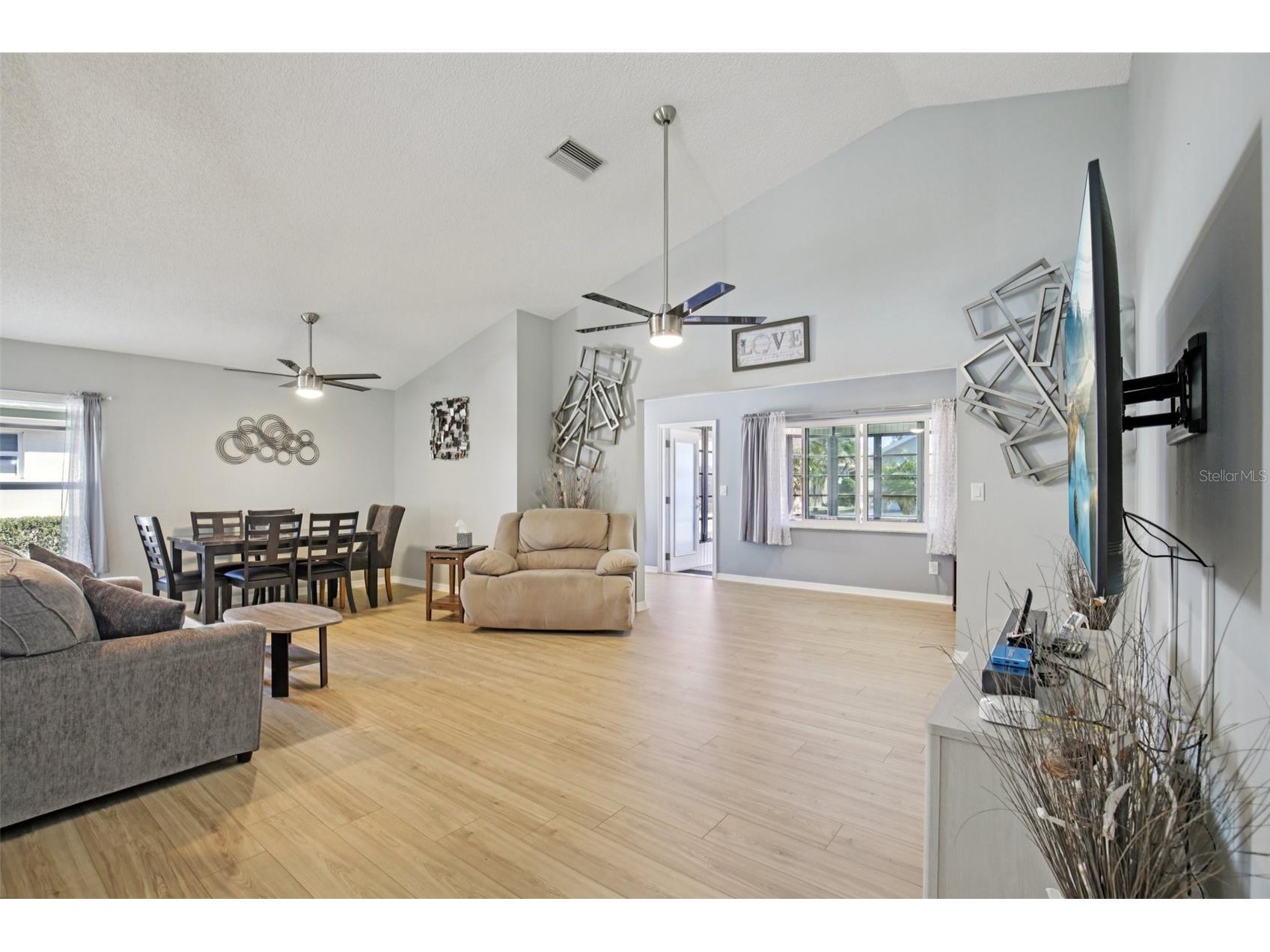 1613 E Del Webb Boulevard Sun City Center FL 33573 TB8473683 image6