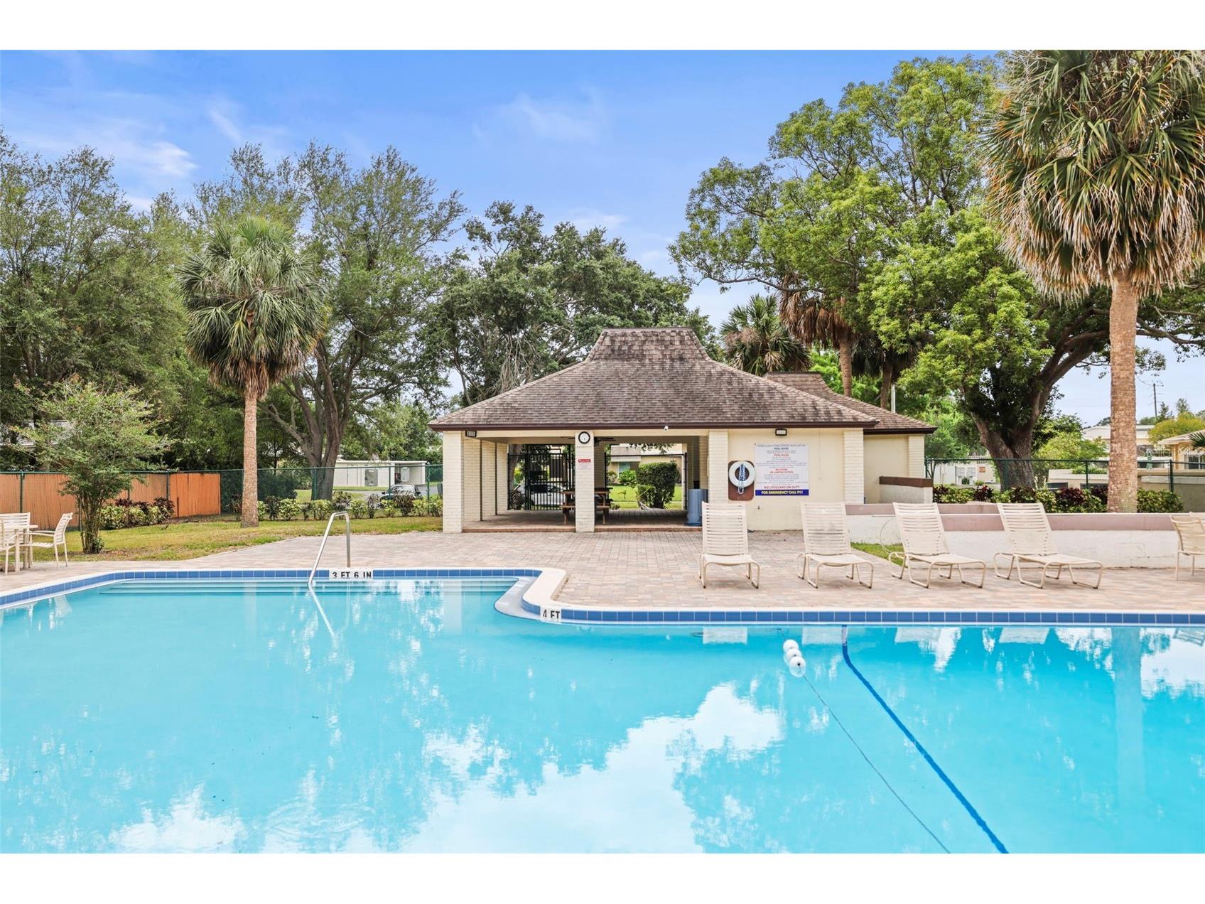 1613 Greenwood Drive Dunedin FL 34698 TB8508395 image28