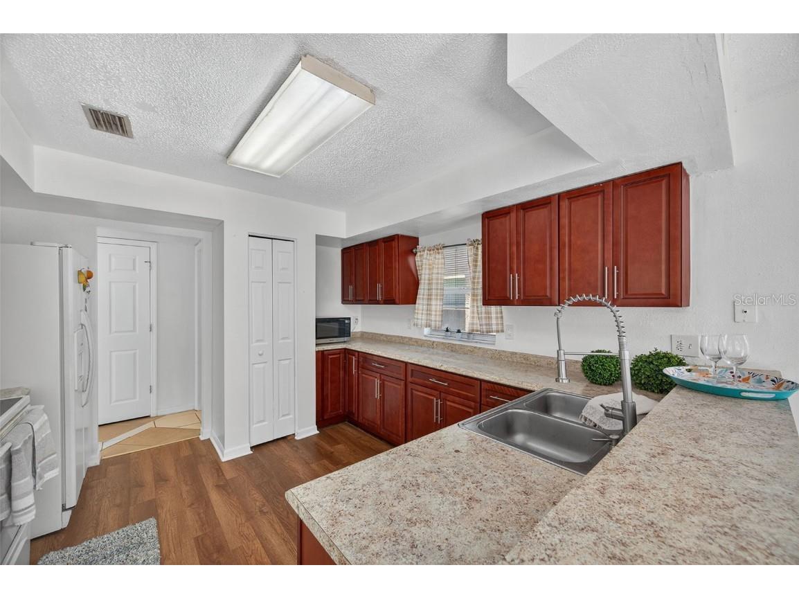 1613 Prowmore Drive Brandon FL 33511 TB8444901 image12